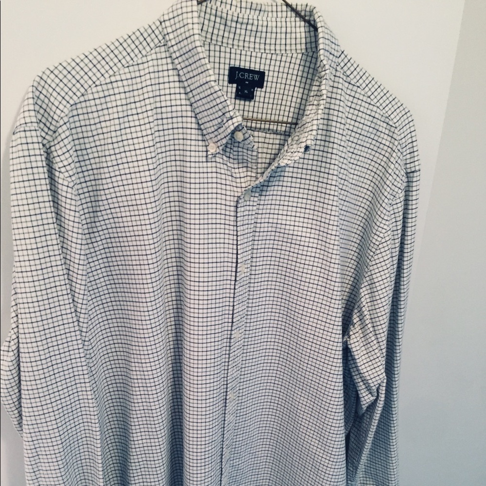 J Crew - Size XL - Button Up - Fits like Med-Lrg